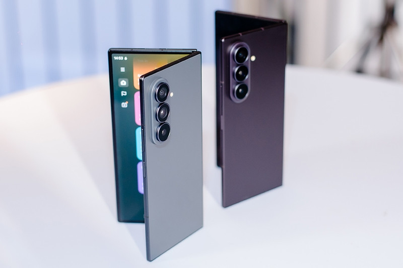 iPhone Duo đối đầu Galaxy Z Fold8 Ultra: chọn trải nghiệm hay thông số?
