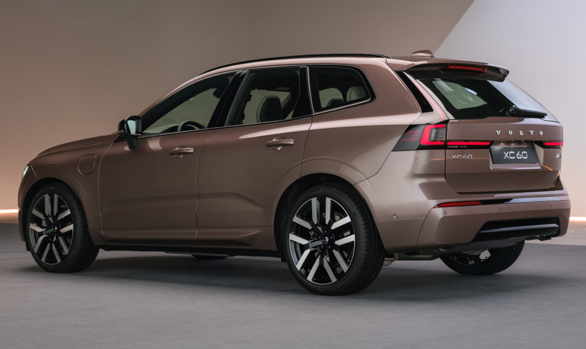 Panduan Beli: Volvo XC60 vs XC90 PHEV Jarak Elektrik Panjang