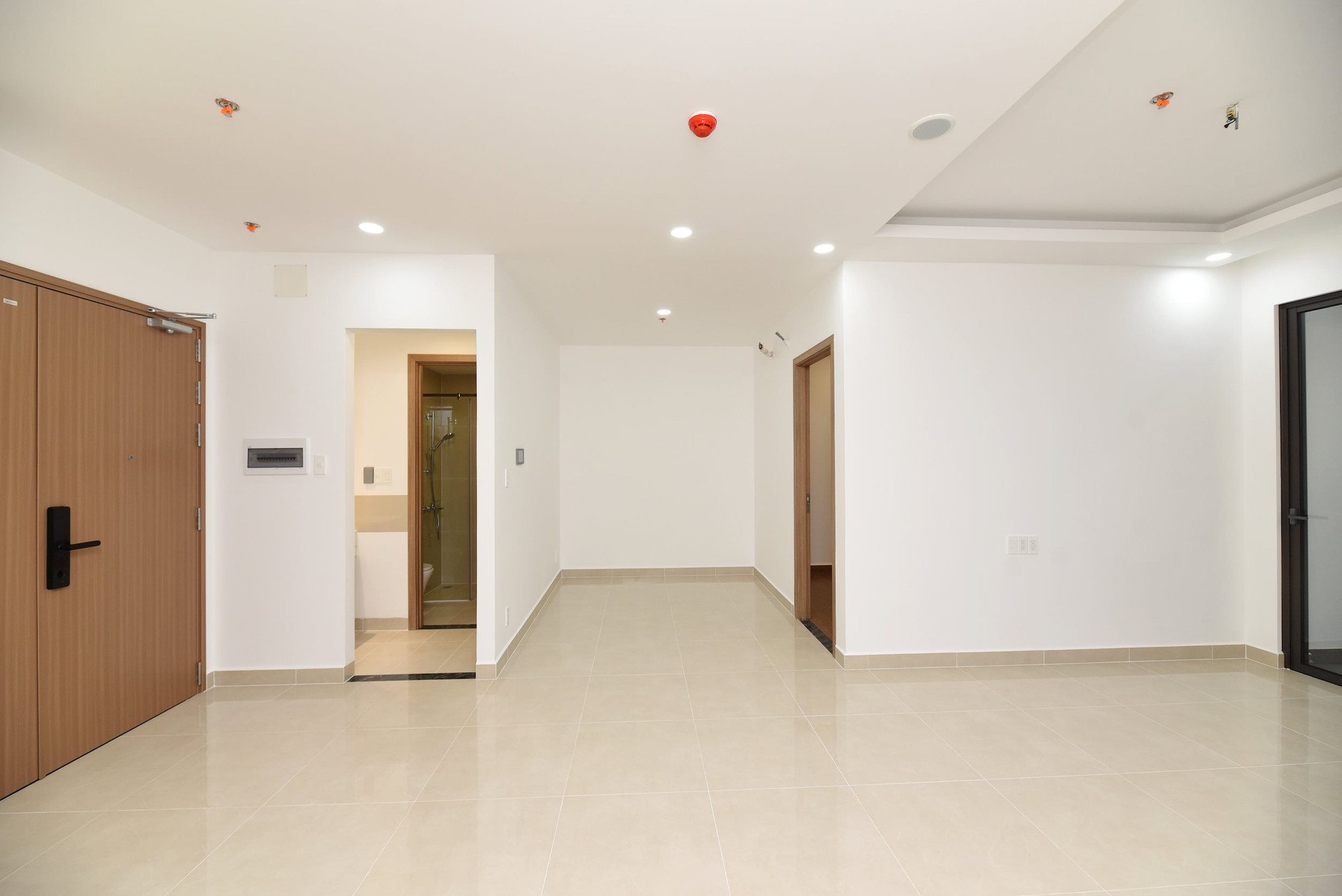 Ba căn hộ mẫu sắp khai trương: Nội thất hiện đại, sống xanh và tối ưu không gian