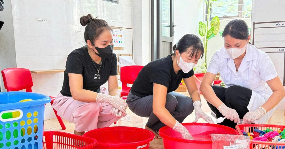 Phòng bệnh tay chân miệng khi trẻ bắt đầu năm học mới