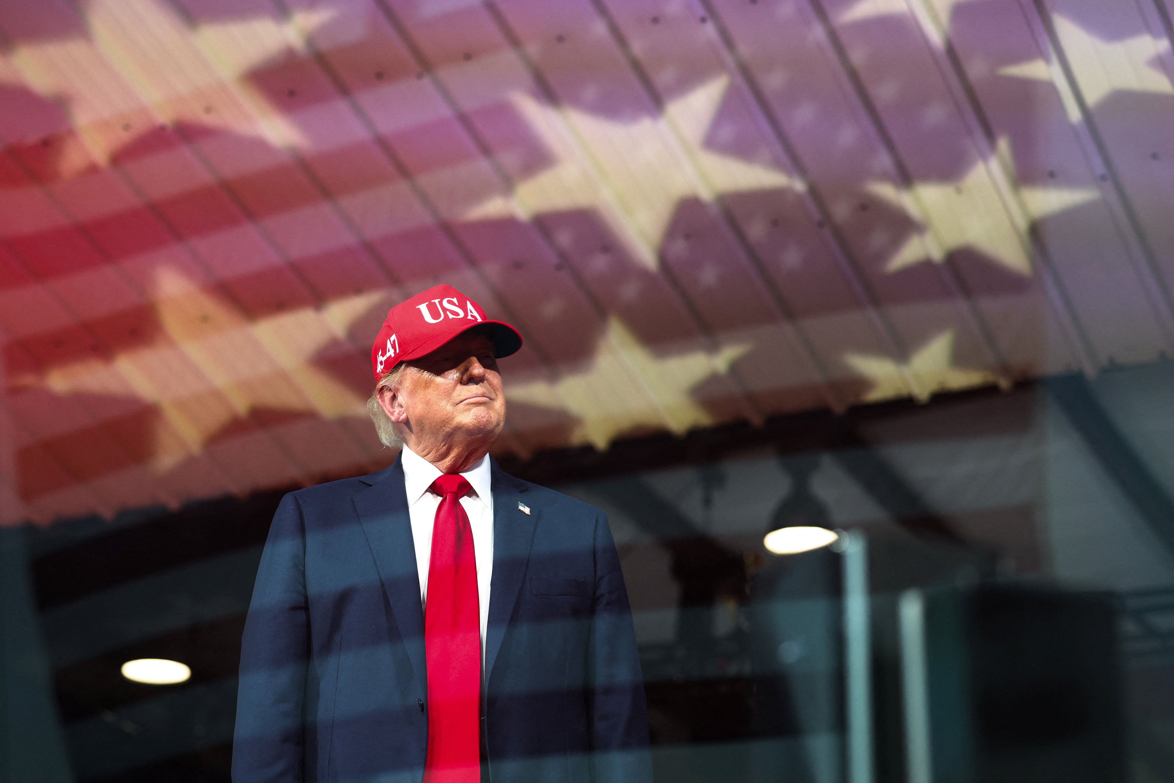 Tài sản Trump tăng vọt nhờ tiền mã hóa: Câu hỏi xung đột lợi ích