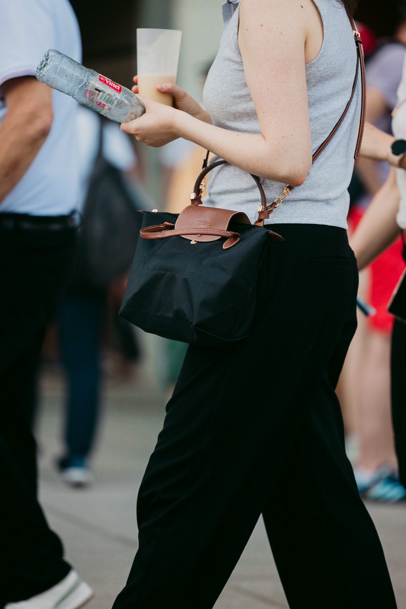 Từ Hermès Đến Zara: Khi Túi Xa Xỉ Đổi Chiến Lược Giá