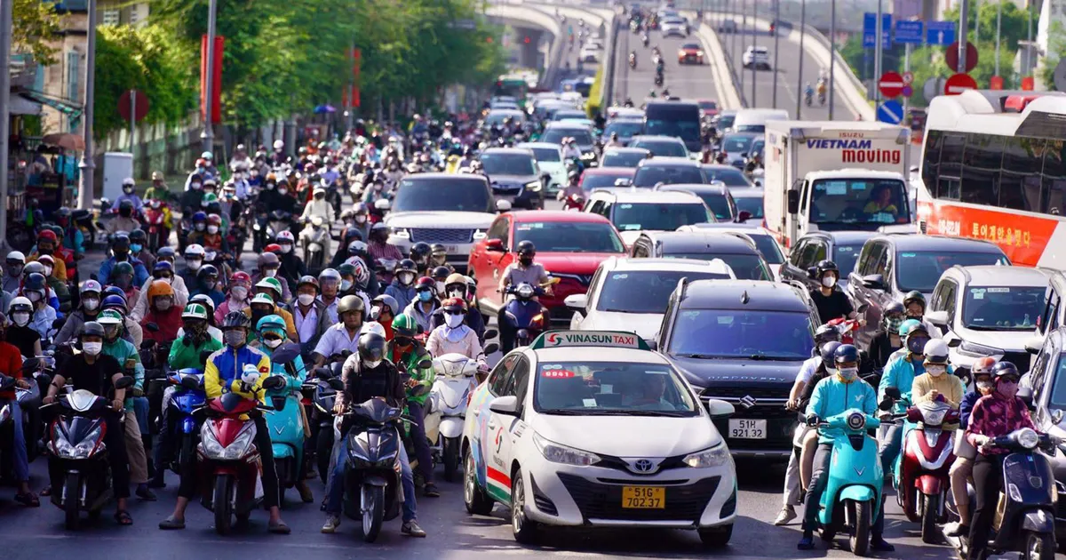 Kiểm soát khí thải giao thông: Hạ tầng xanh phải đi trước