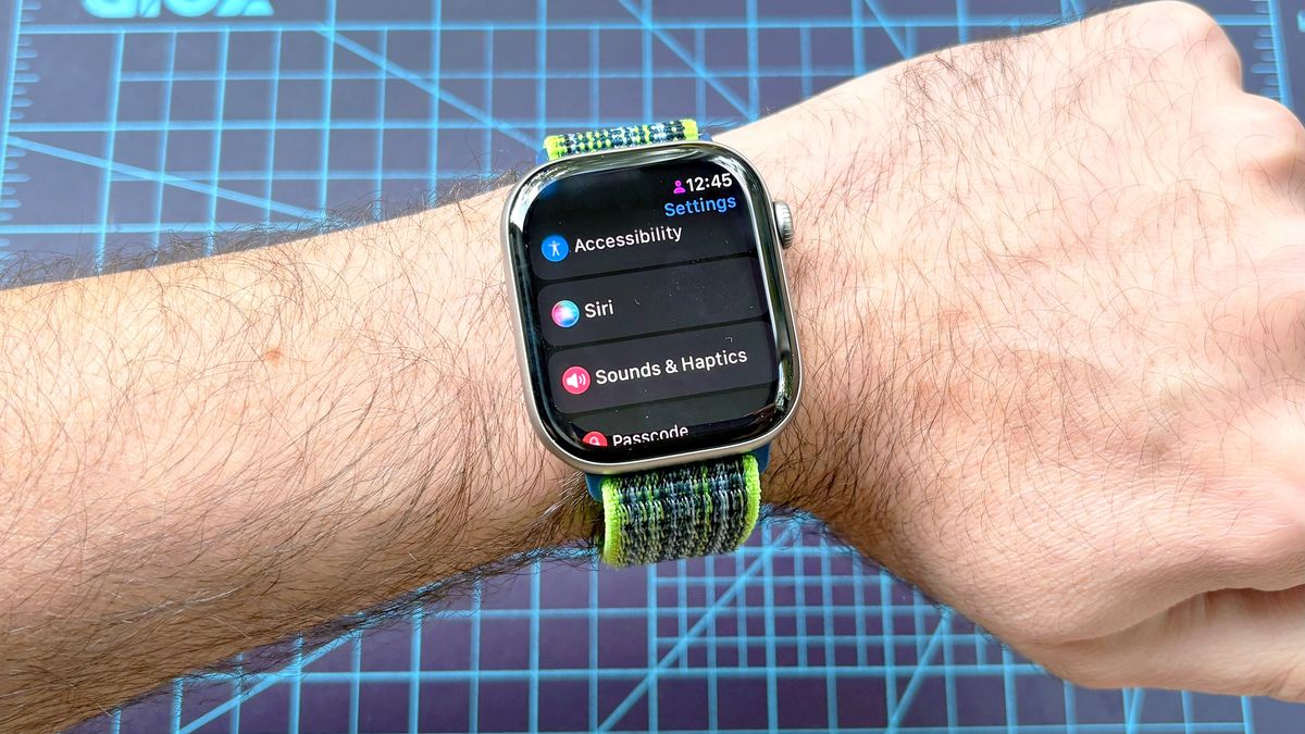 watchOS 27 Siri AI trên Apple Watch: Cách bật và dùng hiệu quả