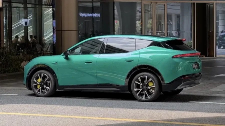 SUV điện hiệu suất cao vs tầm hoạt động xa: nên chọn gì?