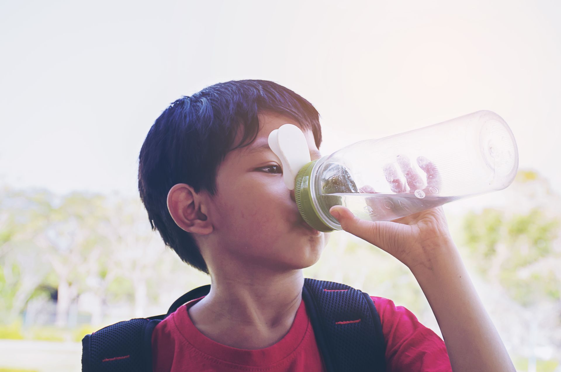 Uống nước buổi sáng để tăng tập trung học tập