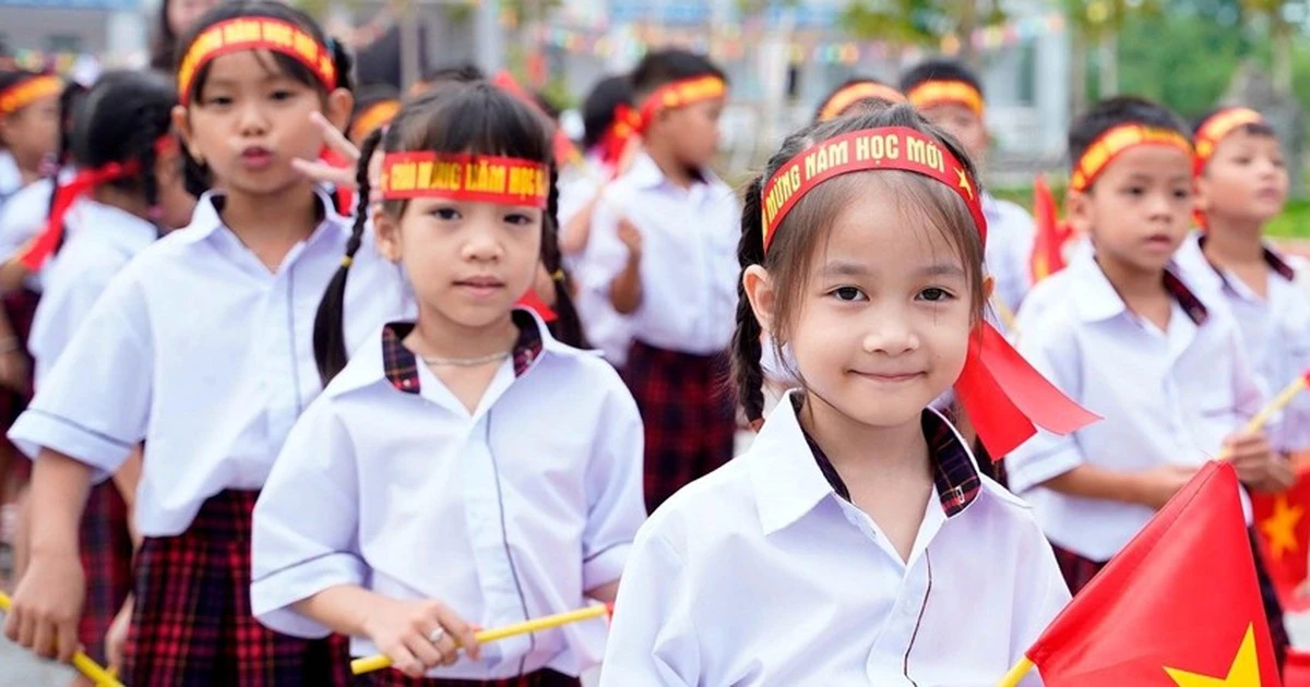 Áp lực của phụ huynh khi con chuyển cấp và cách giảm lo lắng