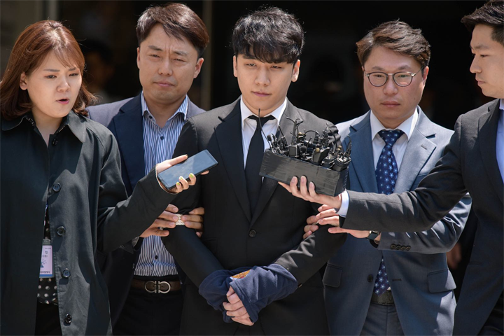 Seungri lại dính cáo buộc hành hung trong thời điểm BIGBANG kỷ niệm 20 năm