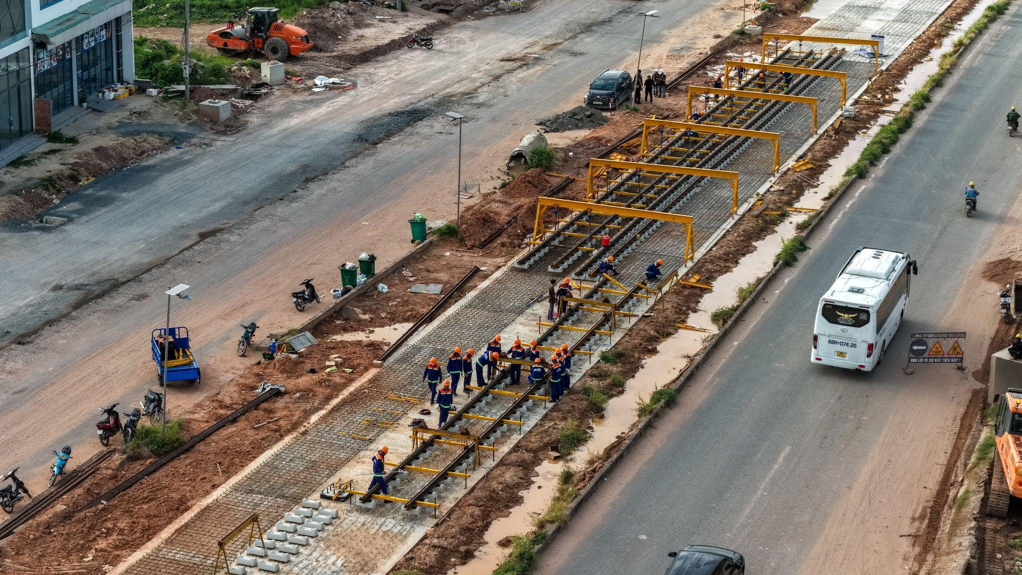 Đường sắt nhẹ Phú Quốc tăng tốc lắp ray, hướng tới vận hành 2027