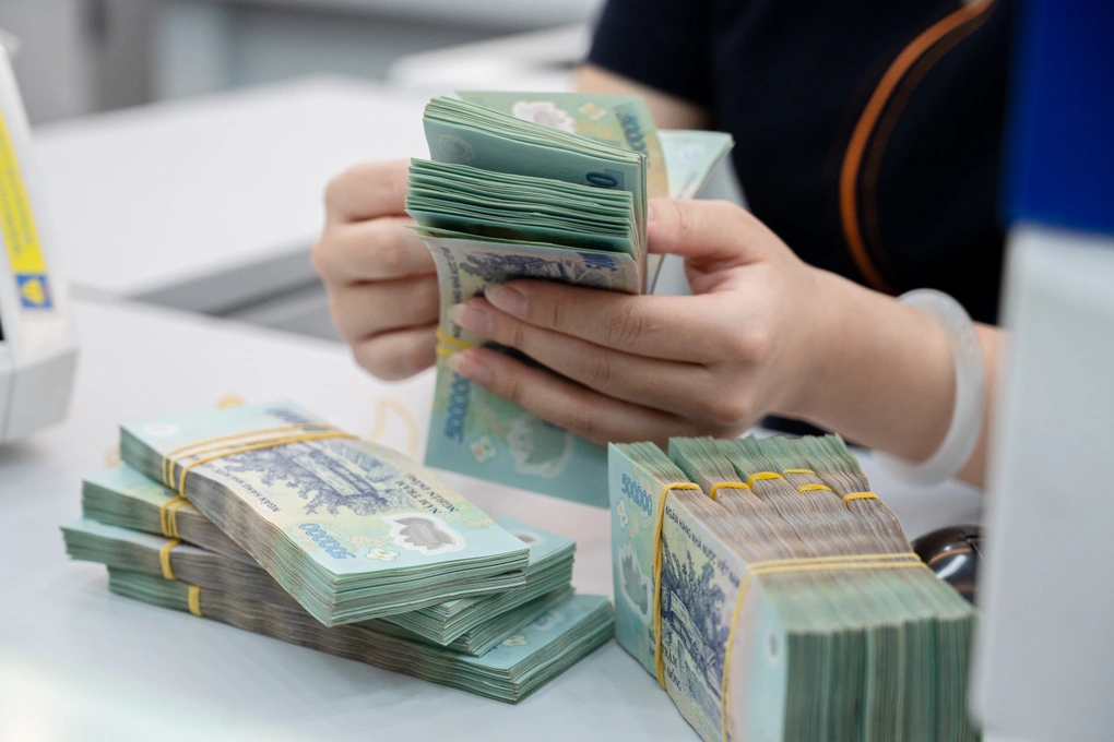 Fed tăng lãi suất: Đồng Việt Nam sẽ chịu áp lực ra sao?