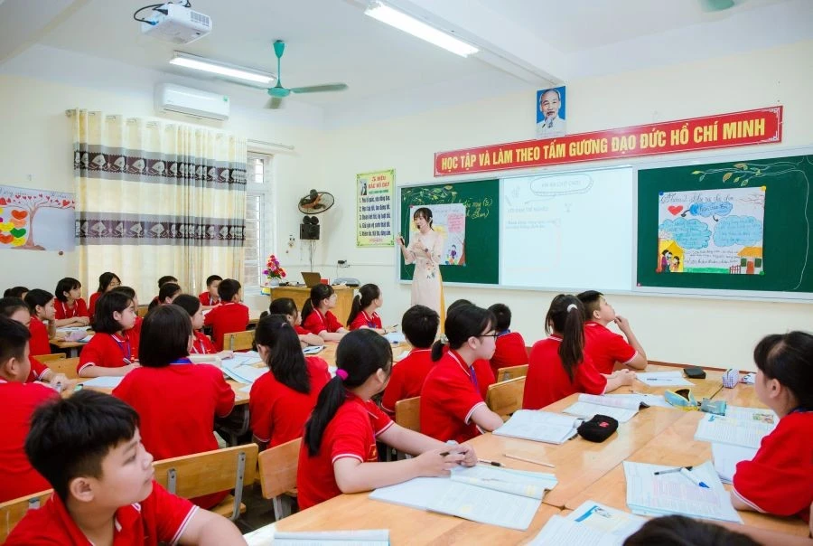 Giáo viên học làm chủ AI: từ biết dùng đến vận dụng hiệu quả