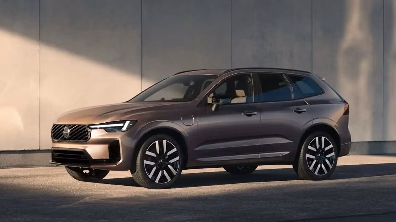 Volvo XC90 T8 PHEV với tầm hoạt động điện gấp đôi: bước ngoặt cho SUV hybrid plug-in?