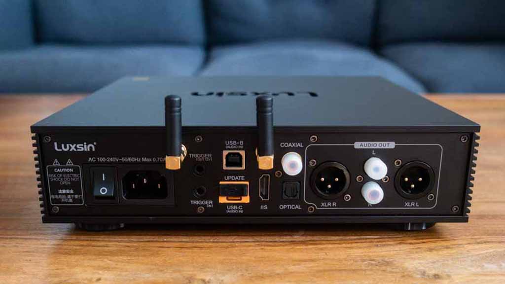 Luxsin X8 vs Kiwi Ears Stardust: setup audiophile không cần tốn kém