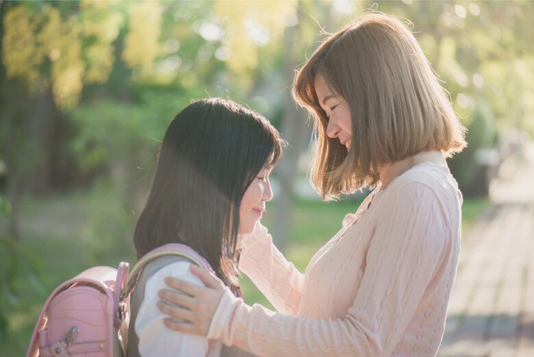 Khi mạng xã hội trở thành “kẻ giấu mặt” xúi giục trẻ tự gây thương tích
