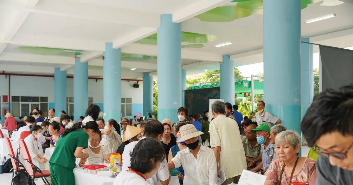 Sổ sức khỏe điện tử liên thông VneID: Bước ngoặt quản lý y tế cá nhân tại TP HCM