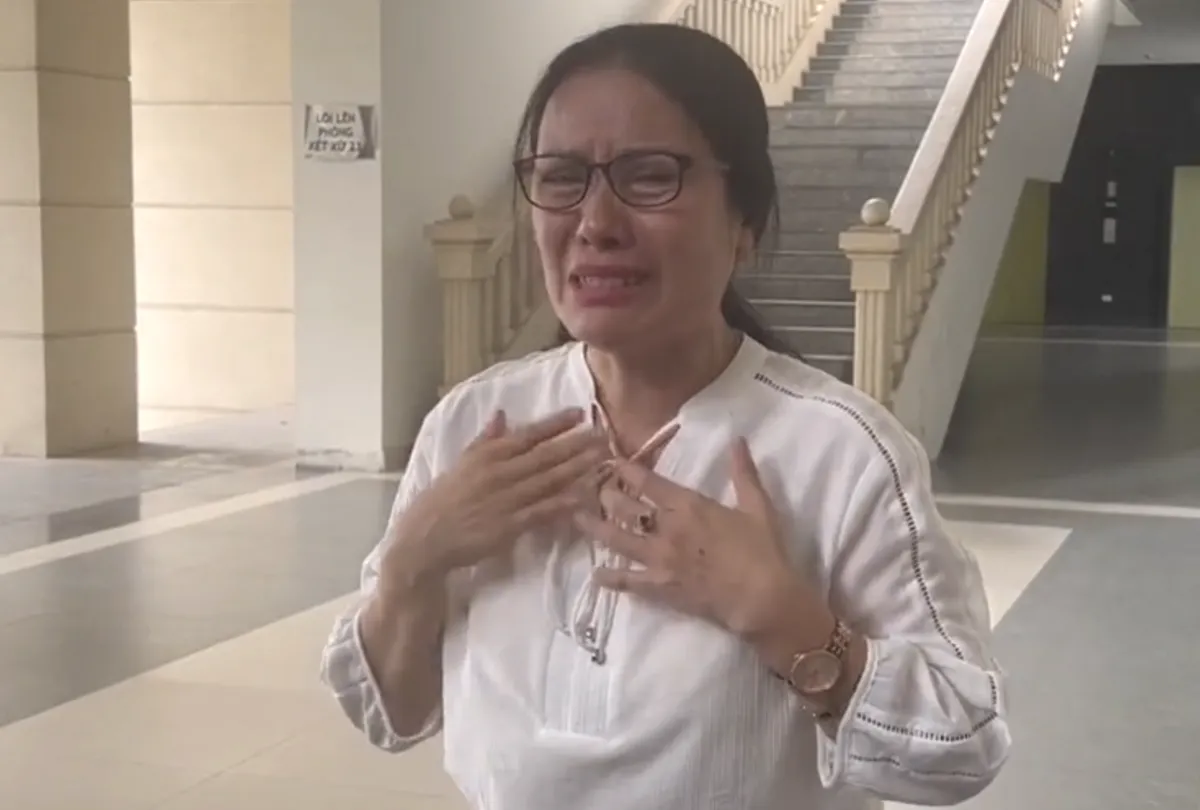 Vụ hiệu trưởng thu tiền dạy thêm: 7 điểm buộc phải điều tra lại