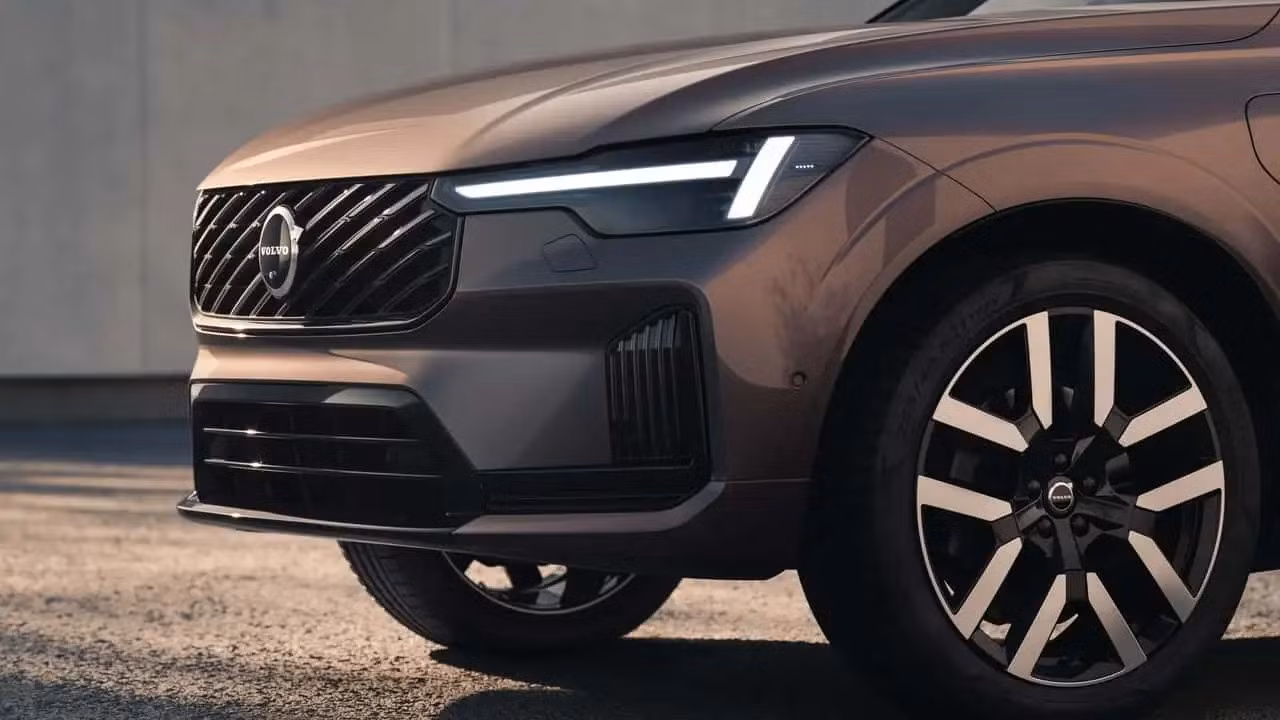 Volvo XC90 T8 PHEV với tầm hoạt động điện gấp đôi: bước ngoặt cho SUV hybrid plug-in?