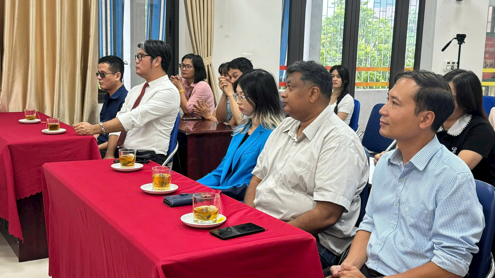 Salon tóc miễn phí: Khi cái đẹp trở thành hành động thiện nguyện