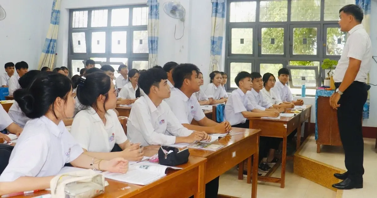 Sách giáo khoa chung toàn quốc: Cơ hội hay thách thức cho giáo viên?