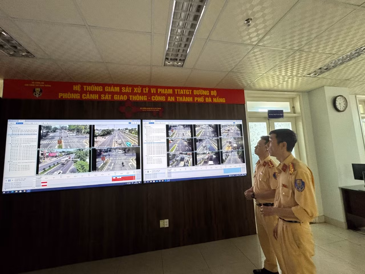 Từ xe buýt đến đường phố: camera giám sát và cuộc đổi mới an toàn công cộng