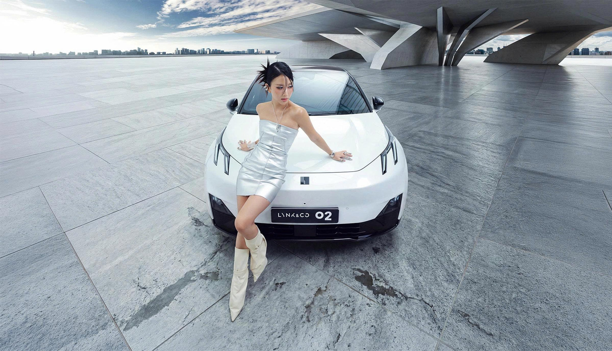 Lynk & Co 02 ưu đãi sạc và bảo dưỡng 6 năm: Có đáng xuống tiền?