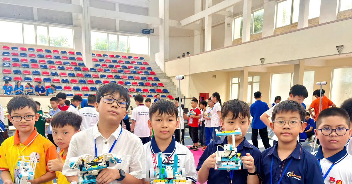 Vòng khu vực cuộc thi Robotics: nơi STEM bước ra đời sống
