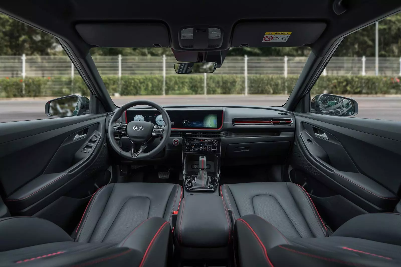 Hyundai Creta giá 341 triệu: Chọn Summer Edition hay Lounge Edition?