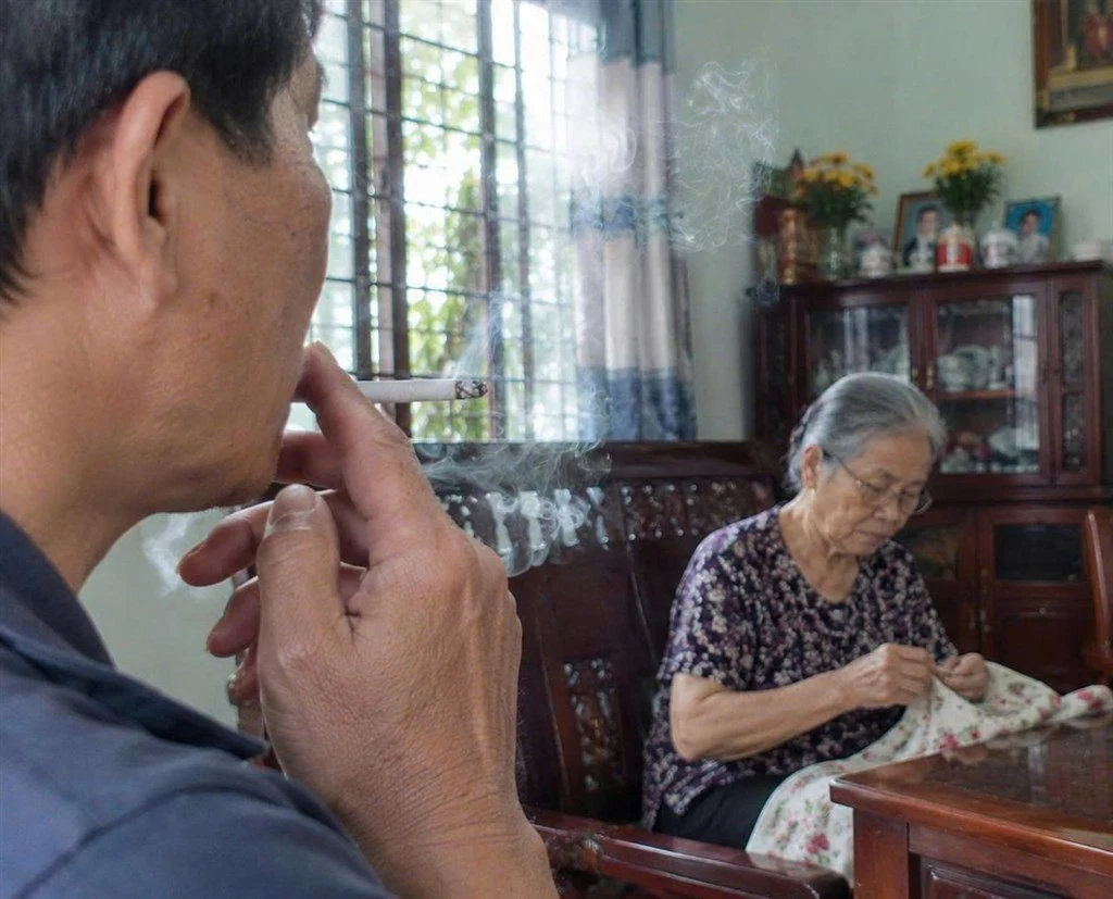 Khói thuốc thụ động: Mối nguy tử vong đang bị xem nhẹ