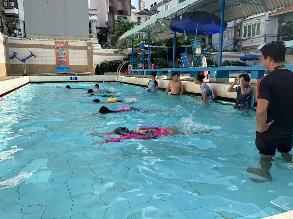 19 khoản thu dịch vụ giáo dục tại trường công lập: phụ huynh cần nắm rõ điều gì?