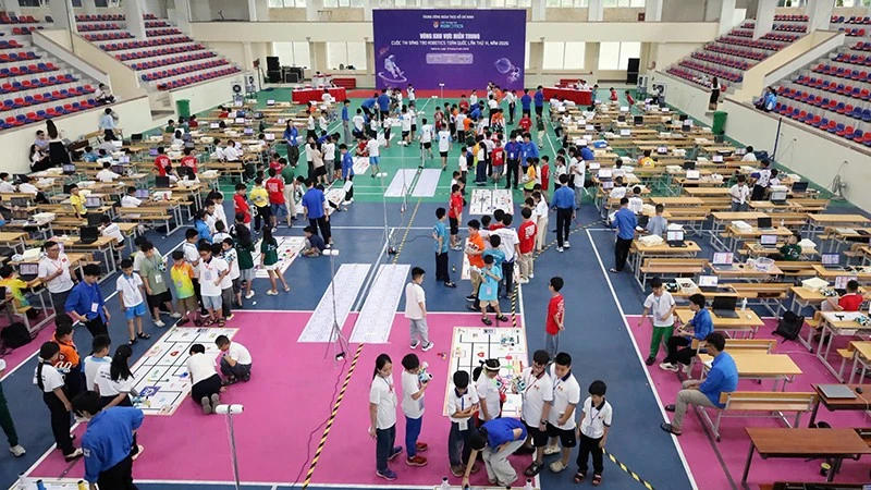 Vòng khu vực cuộc thi Robotics: nơi STEM bước ra đời sống