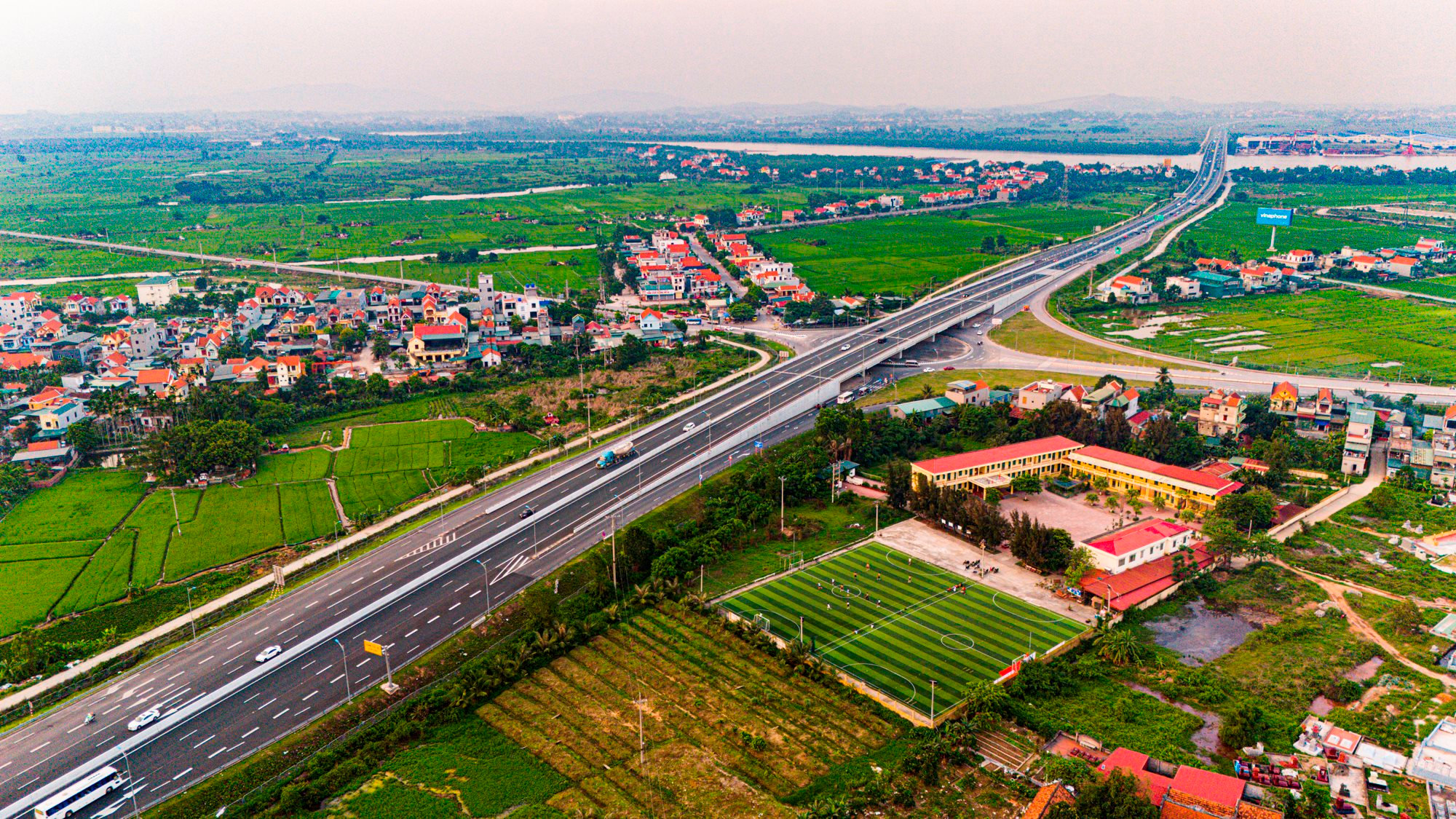 Cao tốc Quảng Ninh 54 km: bước ngoặt kết nối Hải Phòng – Hạ Long với Vành đai 5 Hà Nội