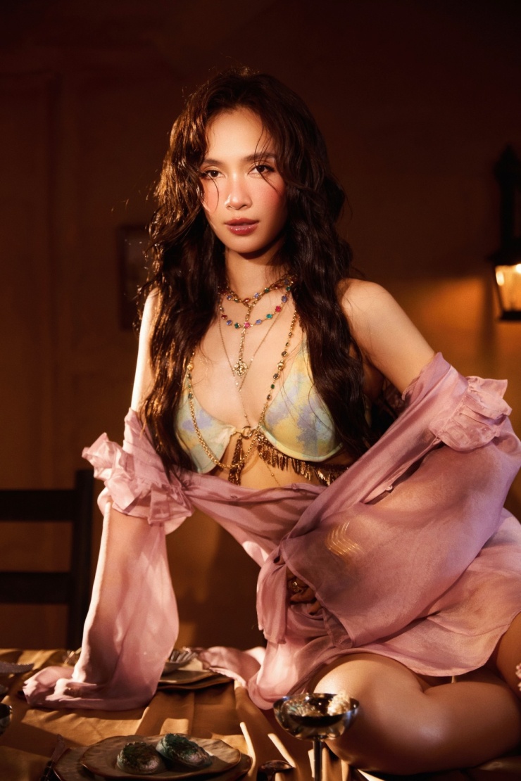 Ái Phương và bước ngoặt Buông Lòng: Rachel P trưởng thành