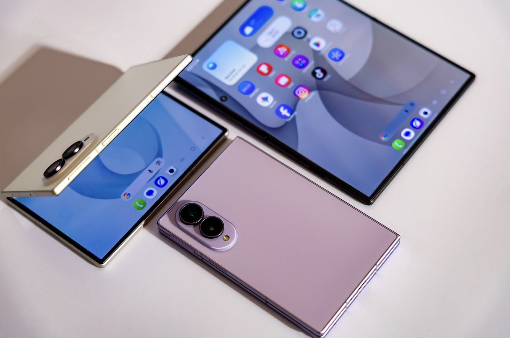 Galaxy Z Fold8 sau 1 tháng sử dụng: gập để làm việc, không phải để khoe