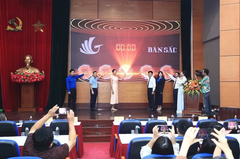 Cuộc thi Bản Sắc: Khi Gen Z dùng AI kể chuyện văn hóa Việt