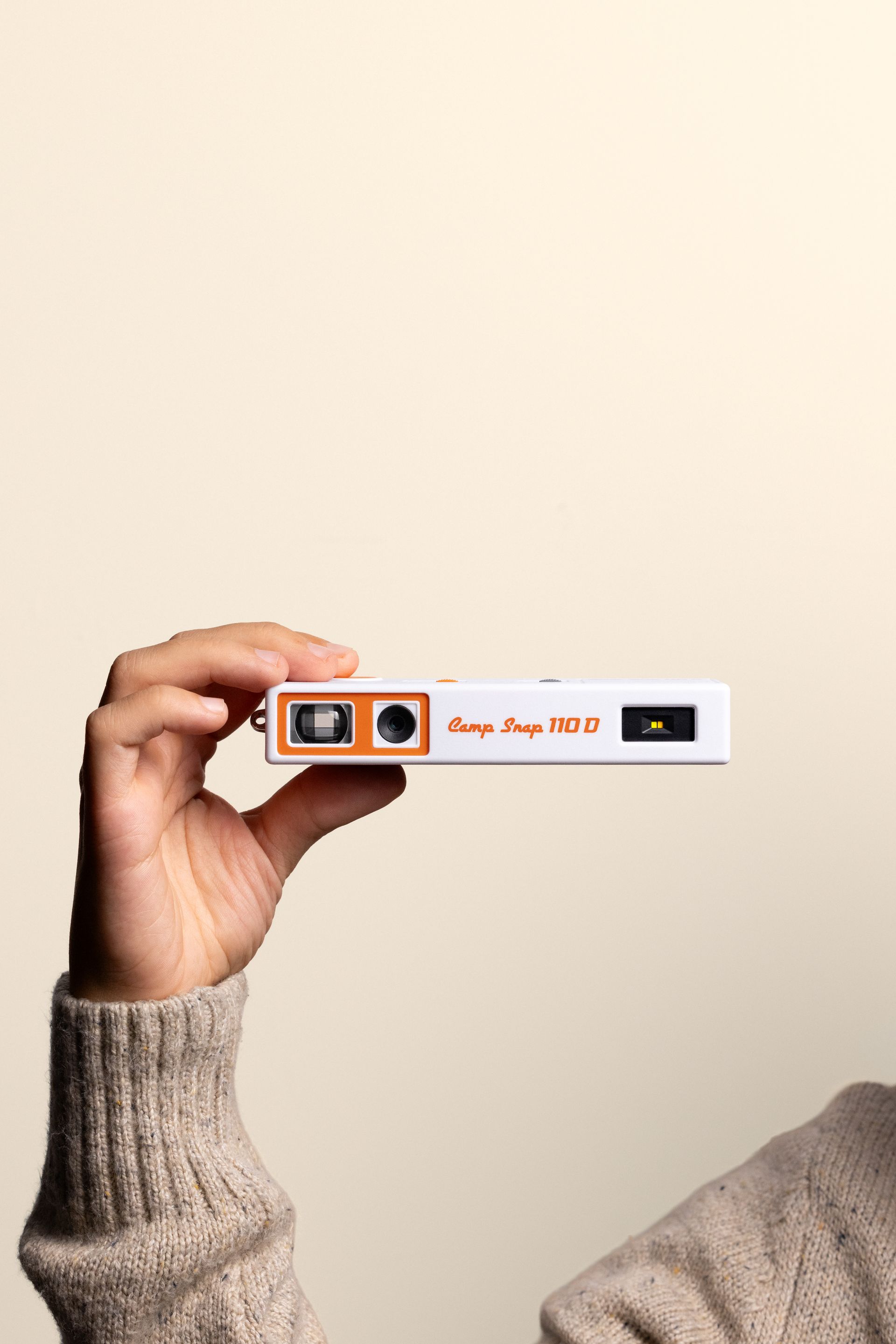 Camp Snap 110D: Máy ảnh digital retro cho thế hệ chán smartphone