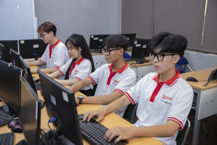 Giáo dục an toàn mạng tích hợp: Học sinh sẽ học gì và như thế nào?