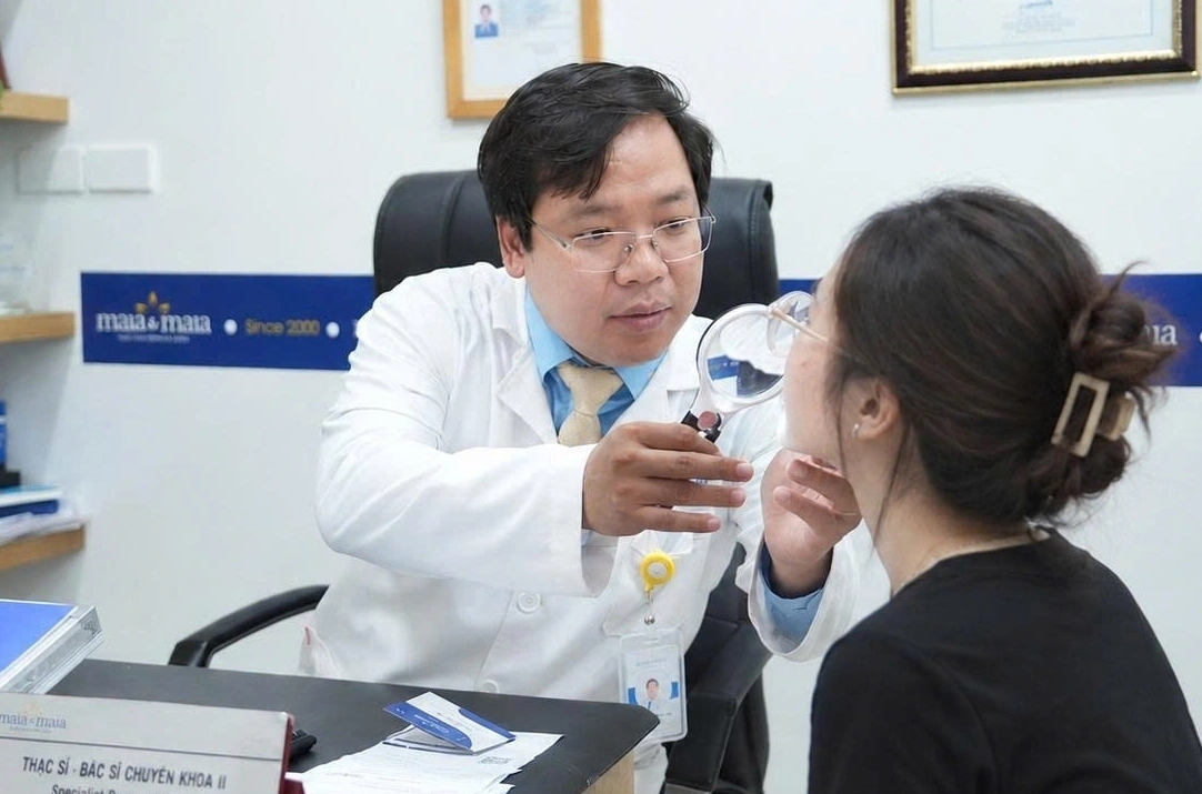 Trị mụn cấp tốc trước năm học mới: Cái bẫy khiến mặt sưng như ong đốt