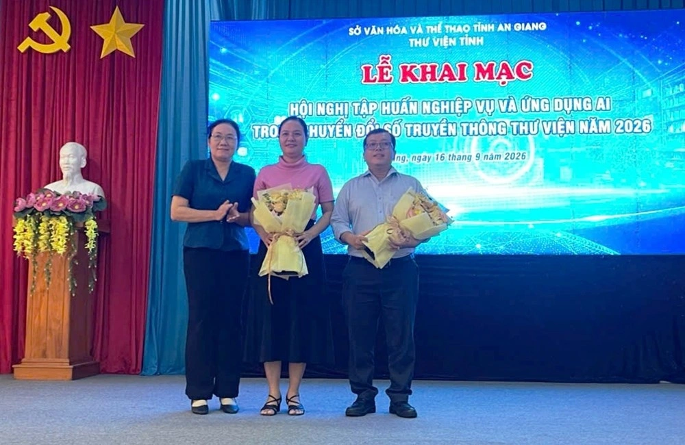 Thư viện An Giang đào tạo 100 cán bộ kỹ năng AI