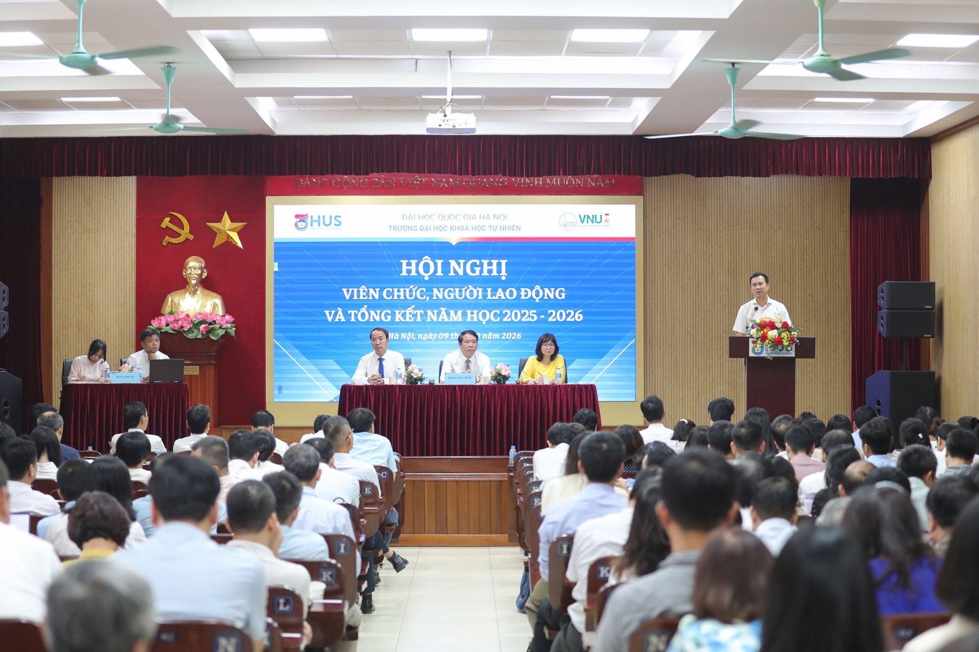 Toán học trở thành nền tảng trong chiến lược đổi mới công nghệ đại học