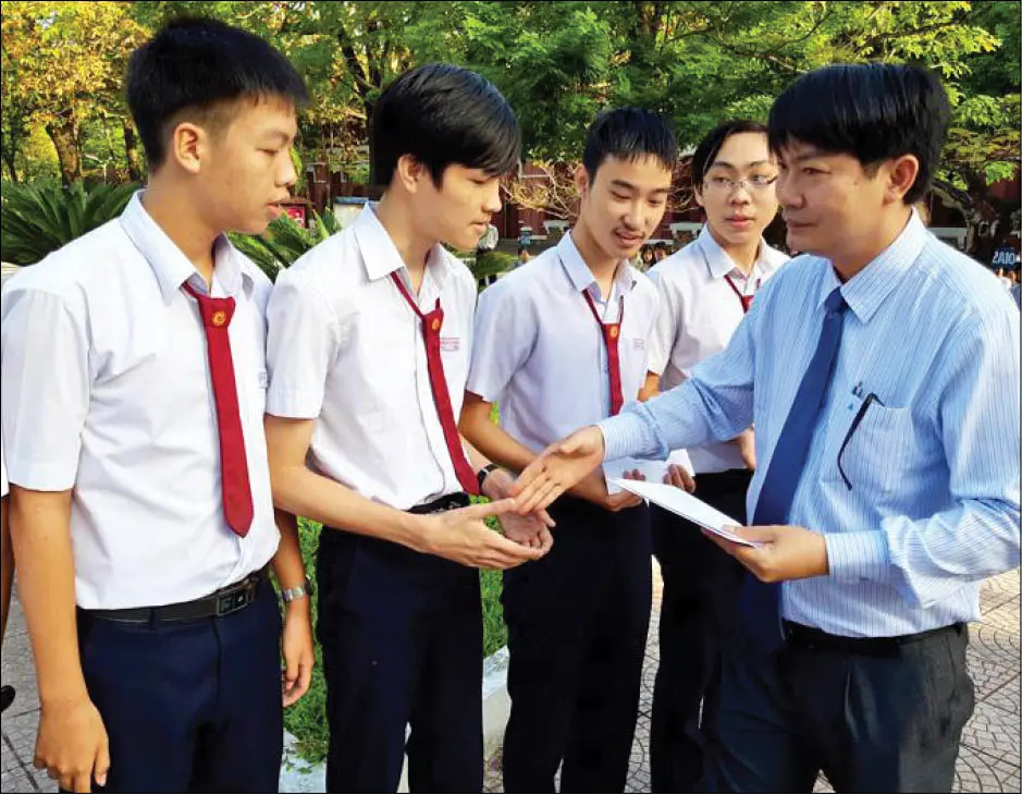 Tuyển thẳng học sinh giỏi vào đại học: Cơ hội và ranh giới công bằng