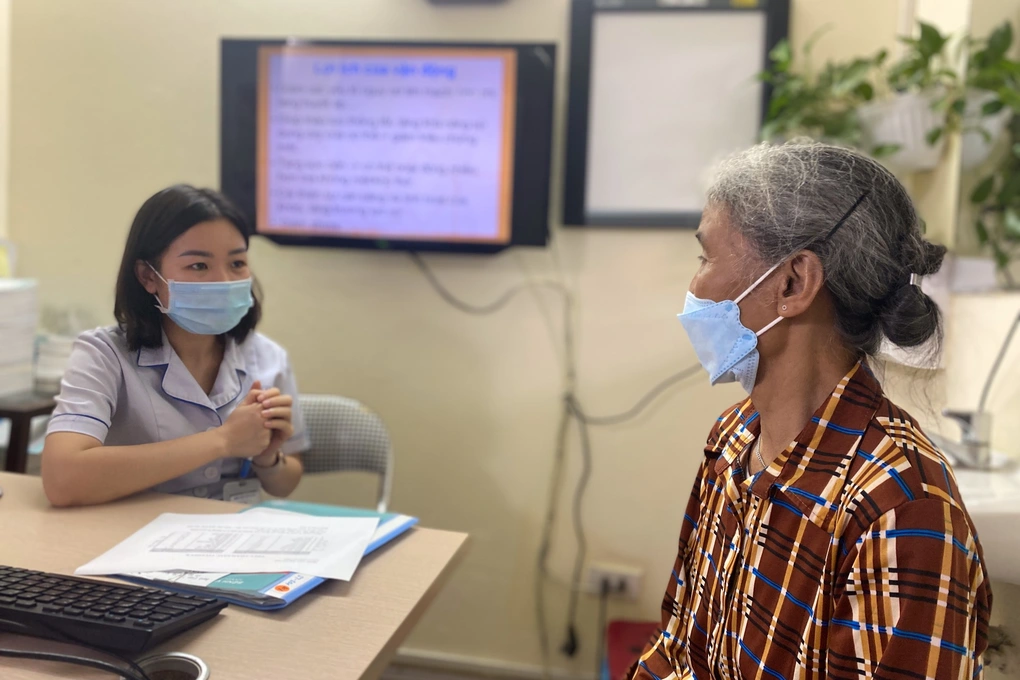 Việt Nam bước vào dân số già: Sống khỏe dù có bệnh nền