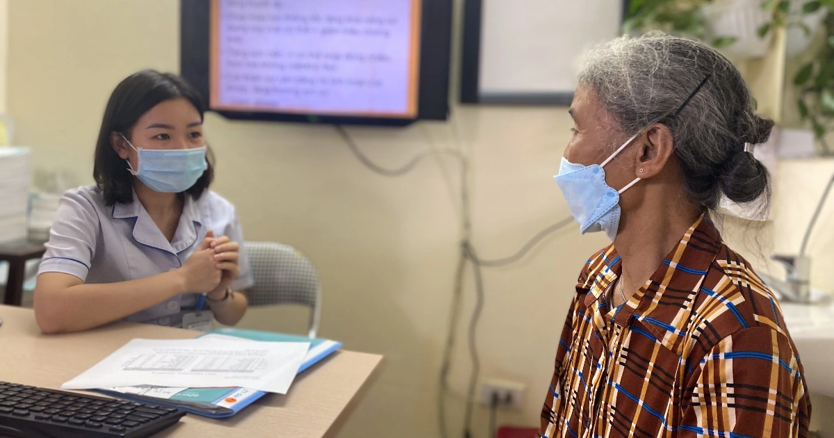 Việt Nam bước vào dân số già: Sống khỏe dù có bệnh nền