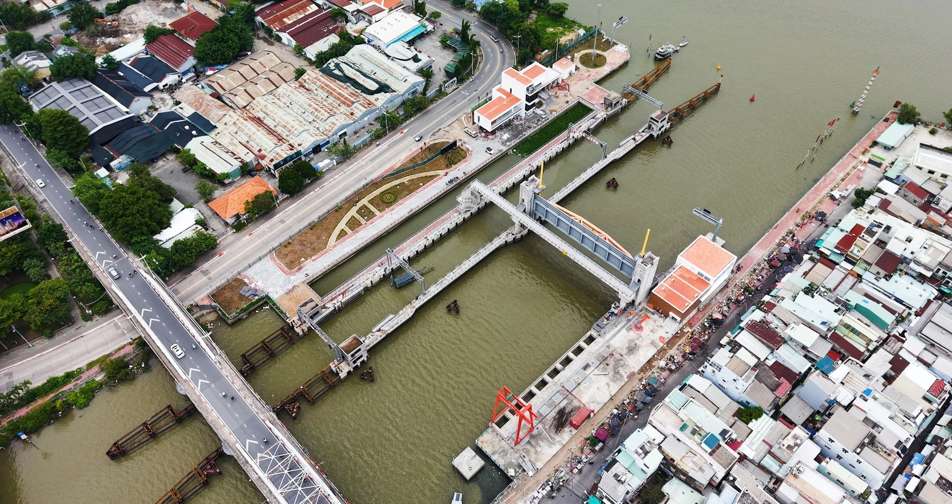 Dự án ngăn triều 10.000 tỷ đồng: Cuộc chạy nước rút quyết định cho chống ngập TP.HCM