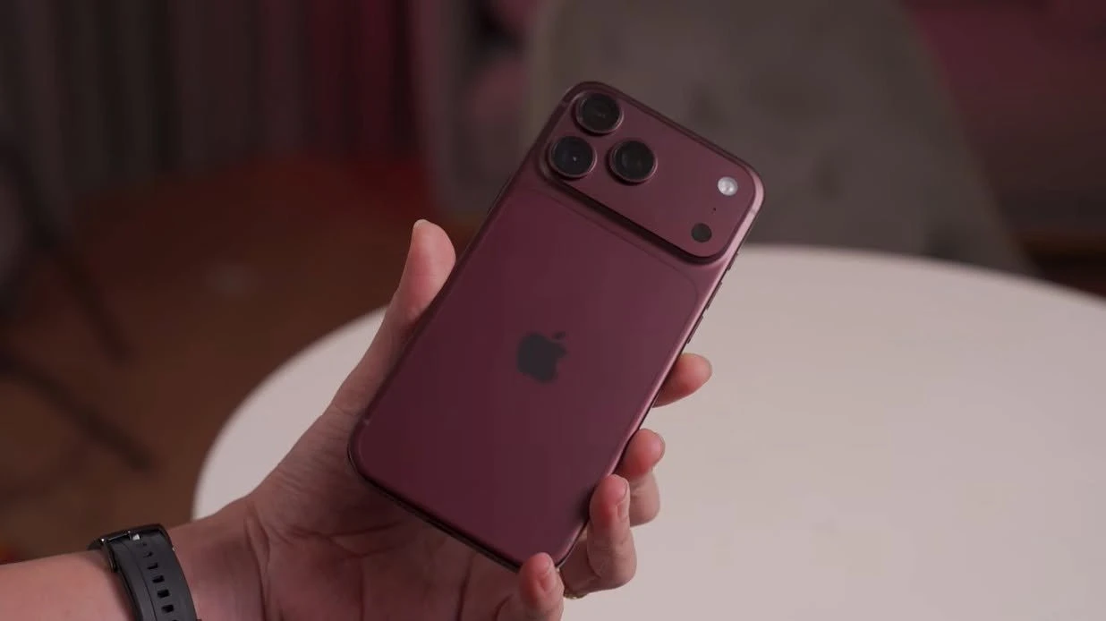 iPhone 18 Pro Max đỏ Burgundy: đẹp nổi bật nhưng không dành cho mọi người