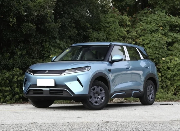 Ba mẫu SUV điện dưới 300 triệu: nên chọn chiếc nào?