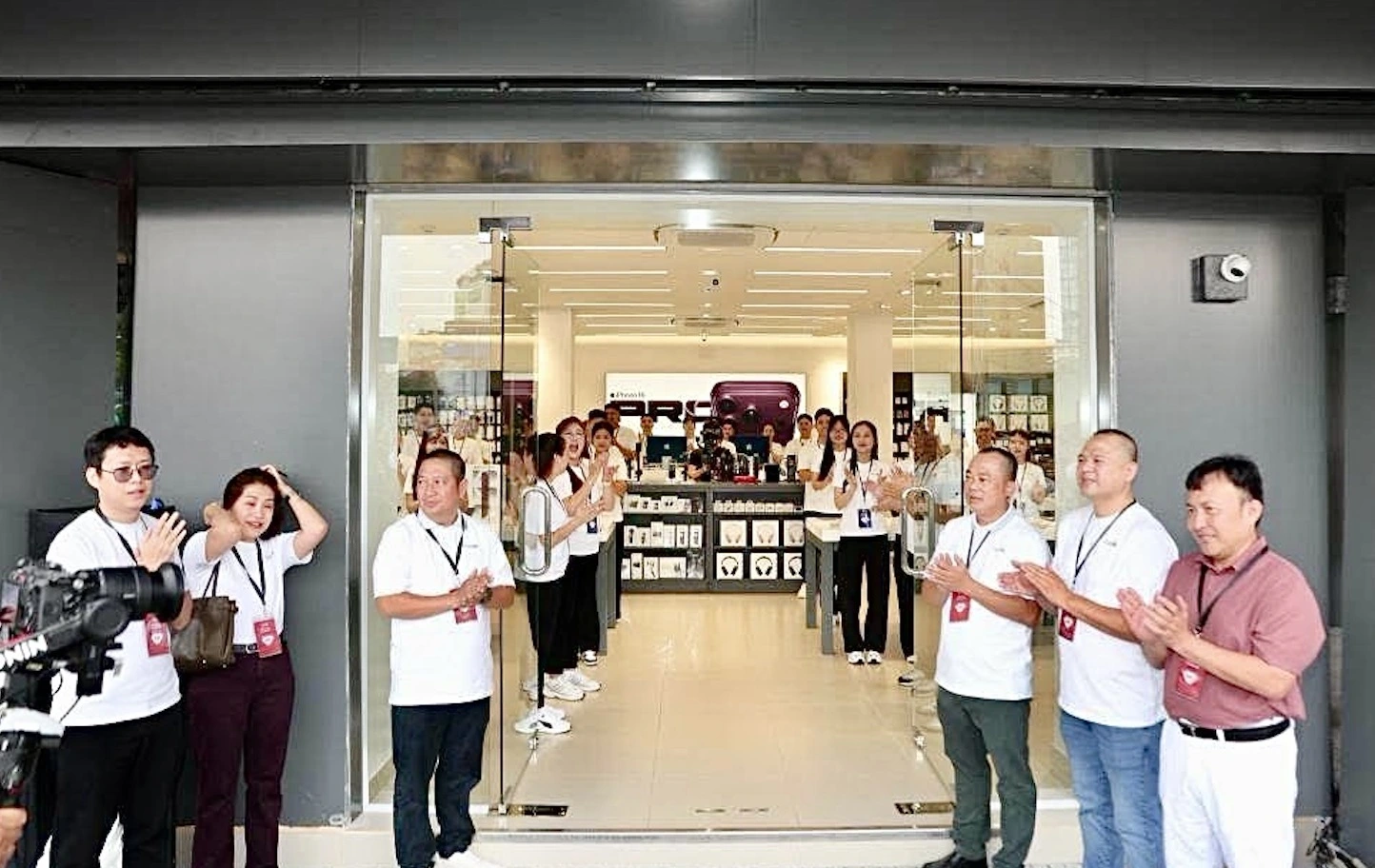 iPhone 18 Pro chính thức mở bán tại Việt Nam: nên chọn bản nào và mua ra sao cho lời nhất?