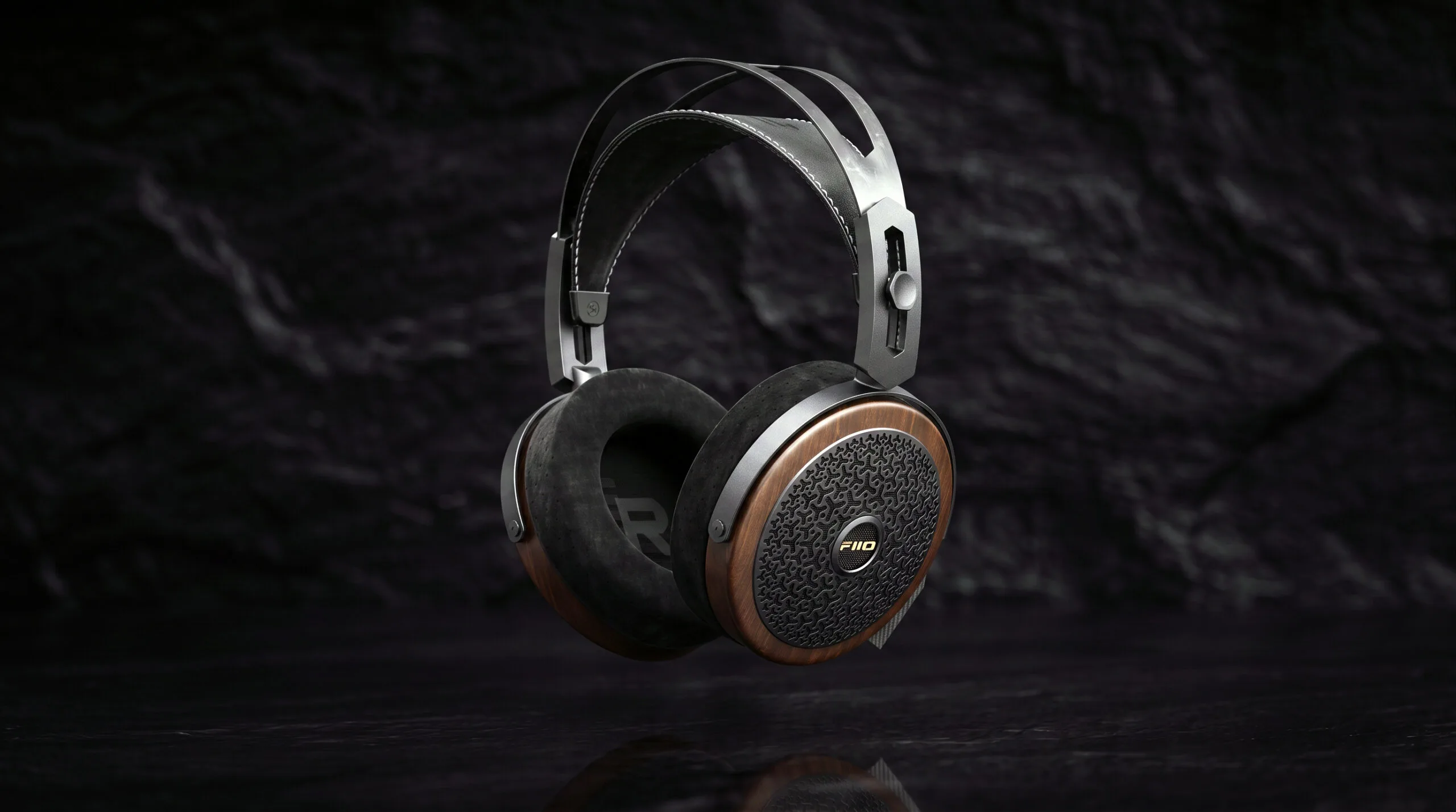 FiiO FT15 đánh giá: tai nghe planar magnetic 101mm cho audiophile khó tính