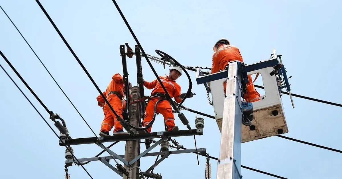 TPHCM nâng mục tiêu tăng trưởng điện năng để nuôi tham vọng công nghệ cao