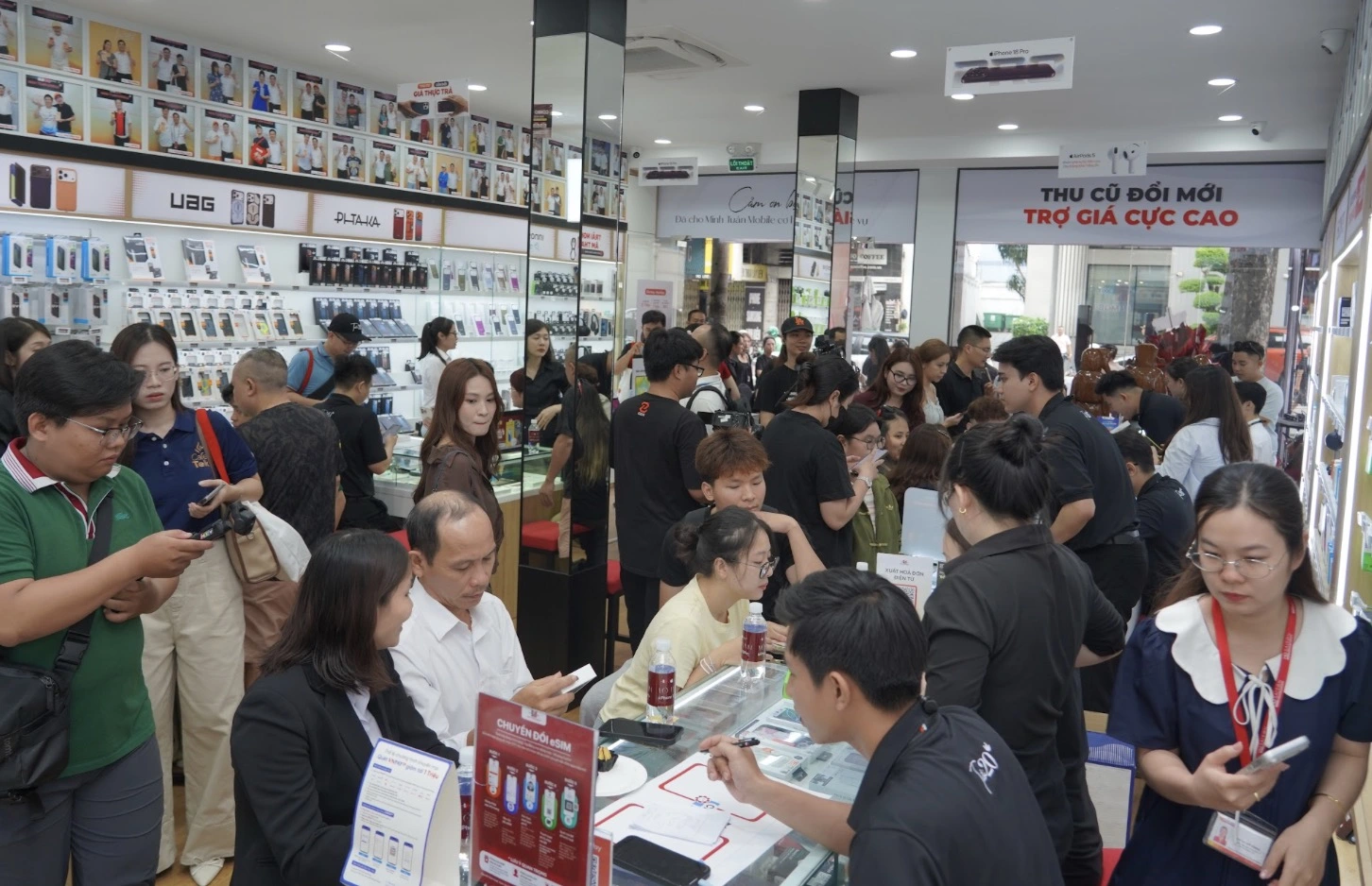 iPhone 18 Pro chính thức mở bán: Đơn đặt trước và nguồn cung