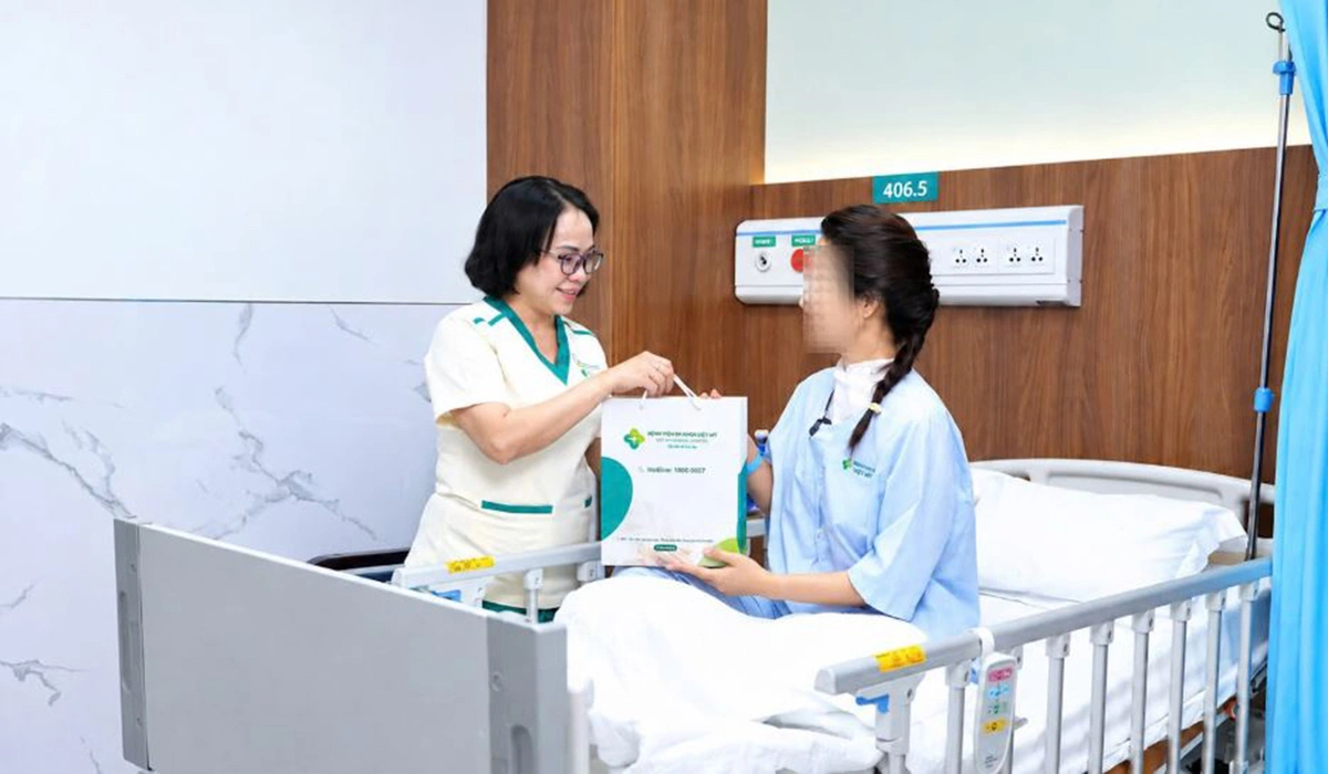 Mệt mỏi, rụng tóc: Những dấu hiệu ung thư tuyến giáp dễ bị bỏ qua